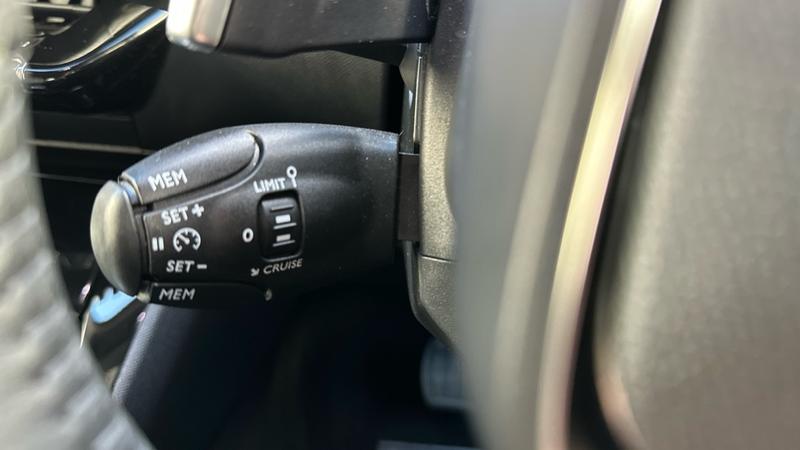 Used Peugeot 2008 2023 for sale - 76322290: Photo 55