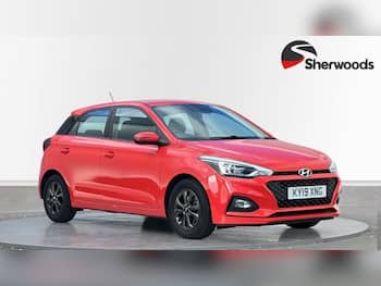 Used Hyundai i20 2019 for sale - 79699587: Photo