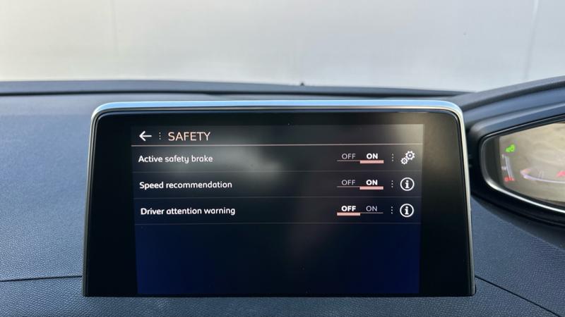 Used Peugeot 3008 2019 for sale - 76322343: Photo 45