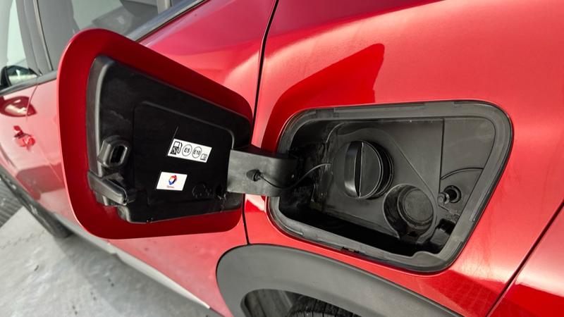 Used Peugeot 2008 2023 for sale - 77006013: Photo 21