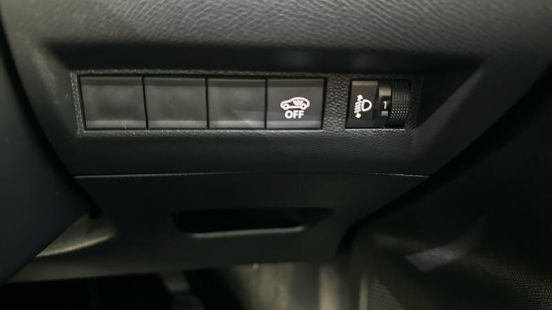 Used Peugeot 2008 2023 for sale - 77006013: Photo 56