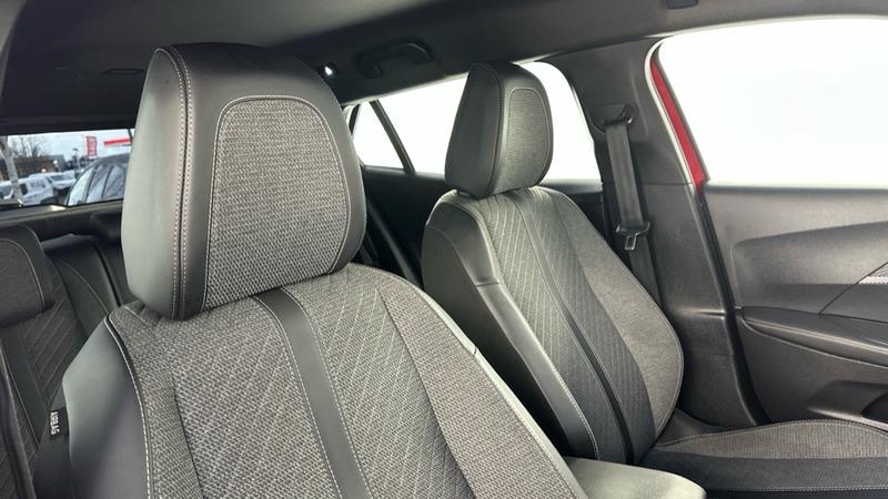 Used Peugeot 2008 2023 for sale - 77006013: Photo 61