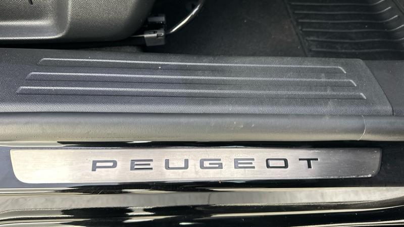 Used Peugeot 2008 2025 for sale - 76904594: Photo 32