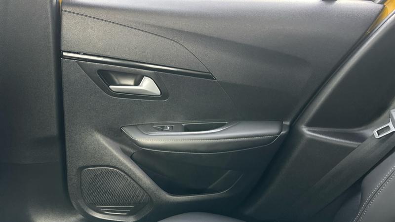 Used Peugeot 208 2022 for sale - 76114630: Photo 71