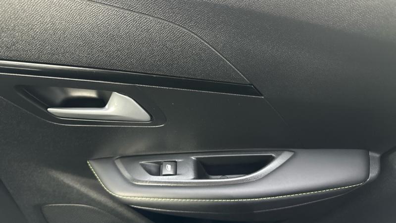 Used Peugeot 208 2022 for sale - 76114630: Photo 72