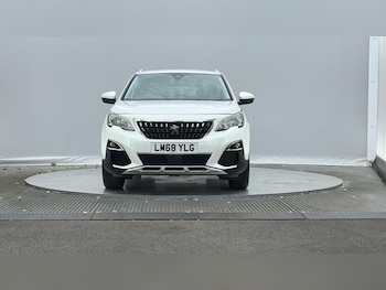 Used Peugeot 3008 2018 for sale - 79102495: Photo