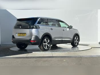 Used Peugeot 5008 2023 for sale - 79735905: Photo