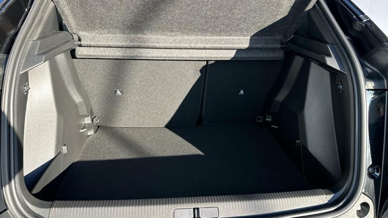 Used Peugeot 2008 2025 for sale - 77117348: Photo 15