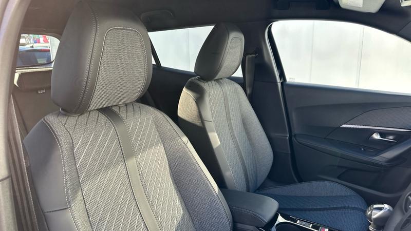 Used Peugeot 2008 2025 for sale - 77117348: Photo 59