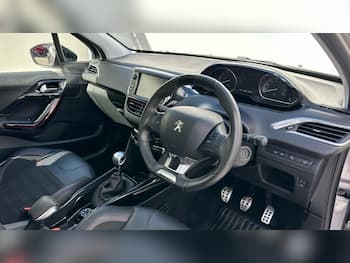 Used Peugeot 2008 2019 for sale - 79735881: Photo