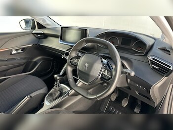 Used Peugeot 208 2022 for sale - 77254349: Photo