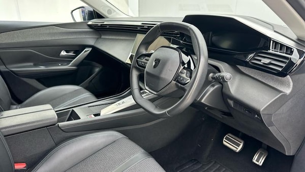 Used Peugeot 308 2023 for sale - 75805549: Photo 2