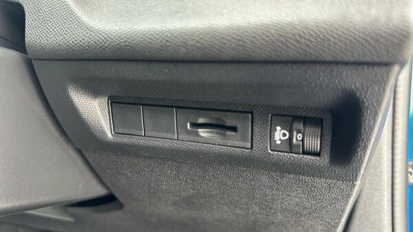 Used Peugeot 308 2023 for sale - 75805549: Photo 52