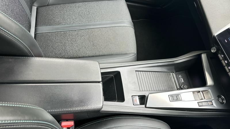 Used Peugeot 308 2023 for sale - 77603312: Photo 34