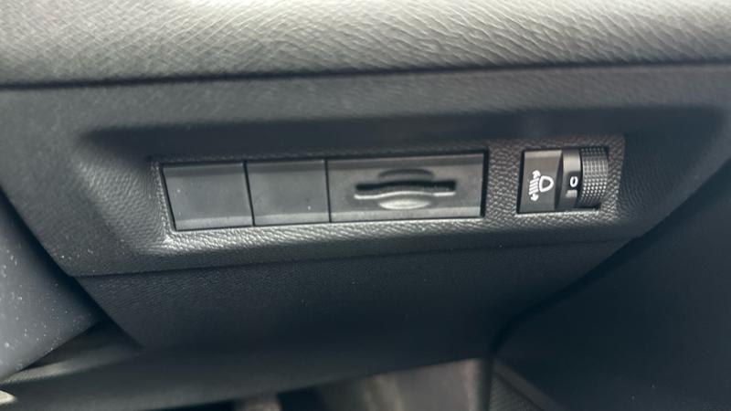 Used Peugeot 308 2023 for sale - 77603312: Photo 53