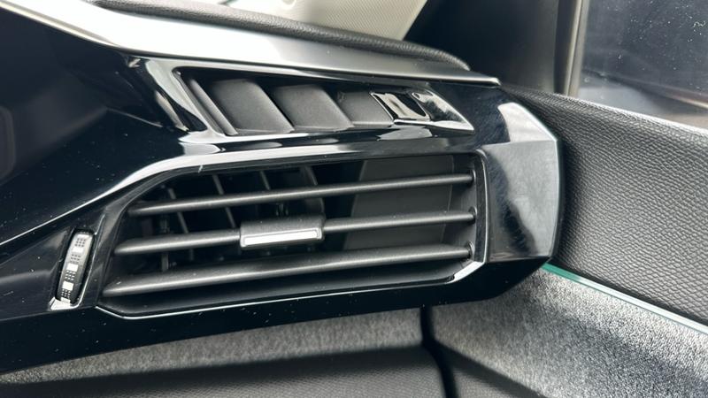 Used Peugeot 308 2023 for sale - 77603312: Photo 54