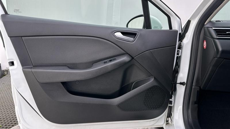 Used Renault Clio 2020 for sale - 77607577: Photo 68