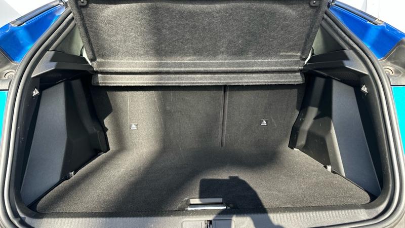 Used Peugeot 2008 2021 for sale - 76266133: Photo 15