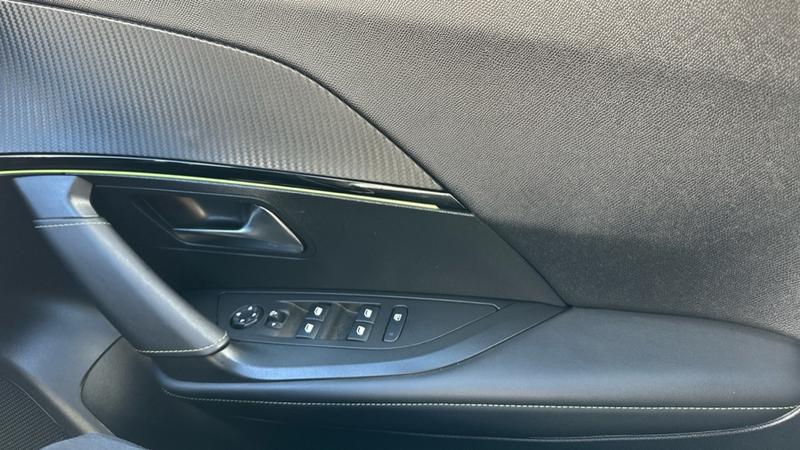 Used Peugeot 2008 2021 for sale - 76266133: Photo 30