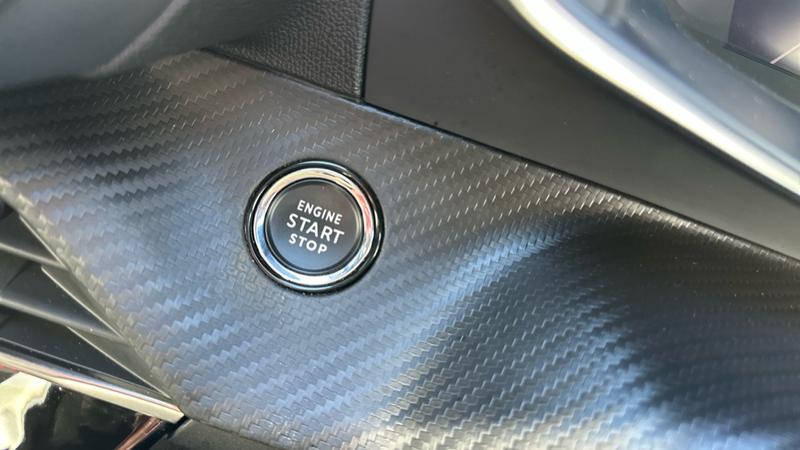 Used Peugeot 2008 2021 for sale - 76266133: Photo 59