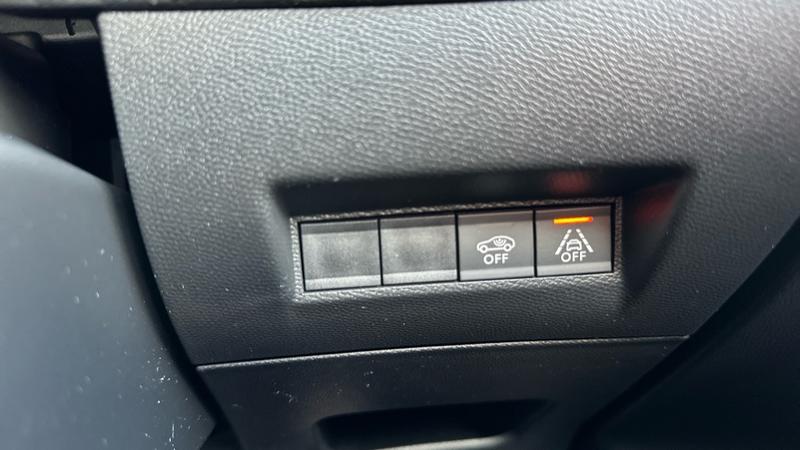 Used Peugeot 2008 2021 for sale - 76266133: Photo 63