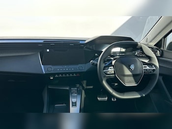 Used Peugeot 308 2025 for sale - 76434033: Photo