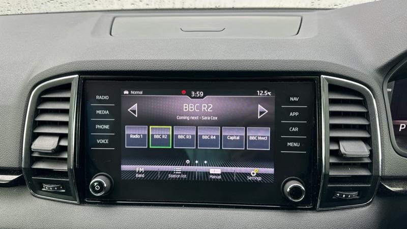 Used Skoda Karoq 2020 for sale - 76184374: Photo 31