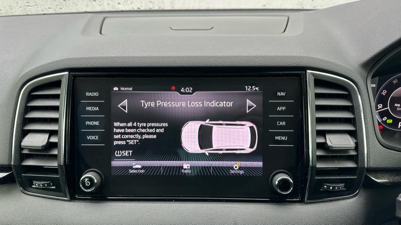 Used Skoda Karoq 2020 for sale - 76184374: Photo 43