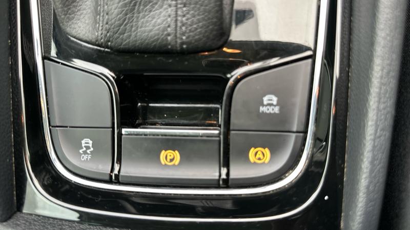 Used Skoda Karoq 2020 for sale - 76184374: Photo 50