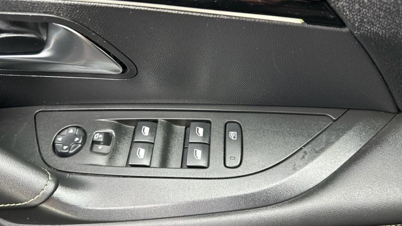 Used Peugeot 2008 2023 for sale - 78166177: Photo 55