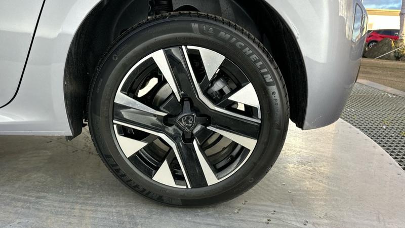 Used Peugeot 208 2025 for sale - 76960970: Photo 18