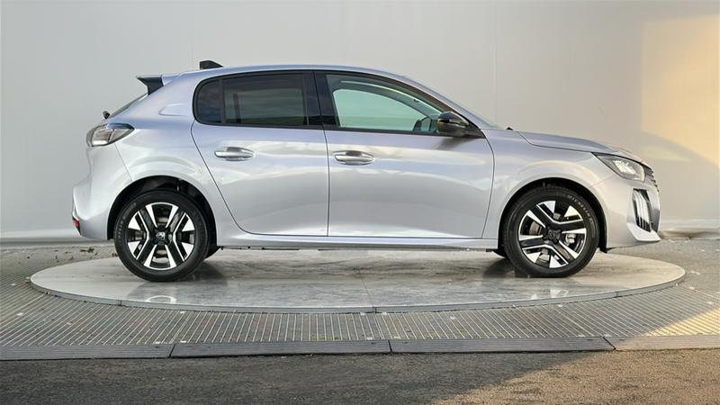 Used Peugeot 208 2025 for sale - 76960970: Photo 5