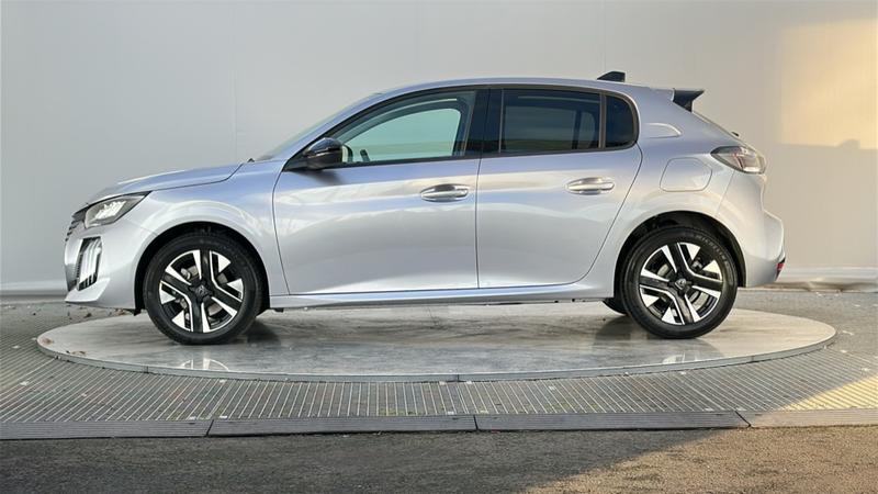 Used Peugeot 208 2025 for sale - 76960970: Photo 9