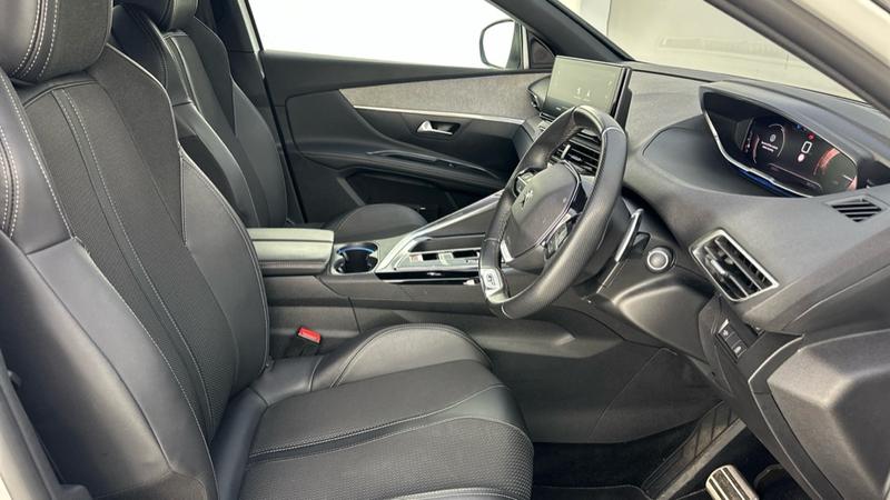 Used Peugeot 5008 2023 for sale - 77613657: Photo 60