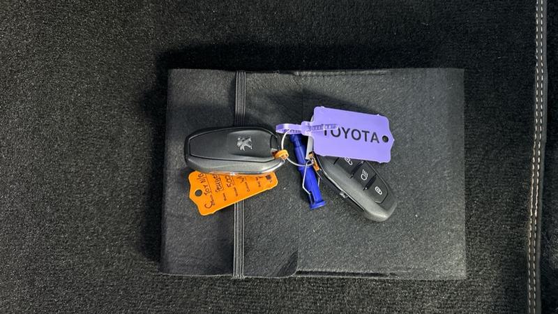 Used Peugeot 5008 2023 for sale - 77613657: Photo 72