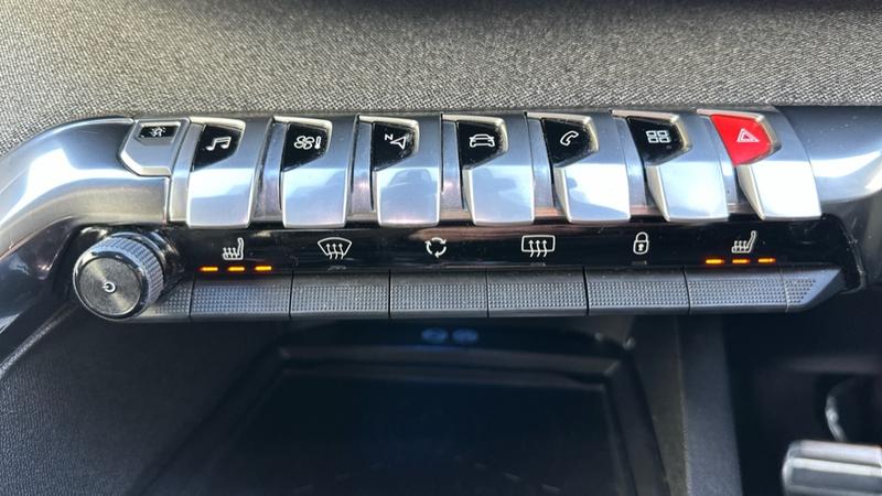 Used Peugeot 3008 2019 for sale - 76797120: Photo 51