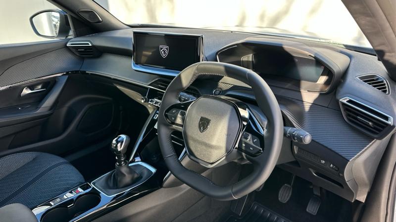 Used Peugeot 2008 2025 for sale - 77117360: Photo 2