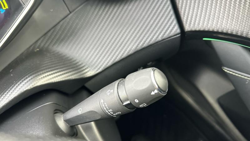 Used Peugeot E-208 2021 for sale - 77647461: Photo 27