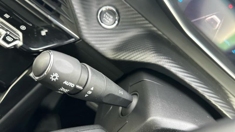 Used Peugeot E-208 2021 for sale - 77647461: Photo 28