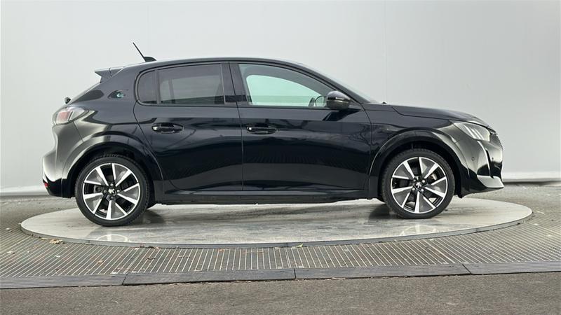 Used Peugeot E-208 2021 for sale - 77647461: Photo 5
