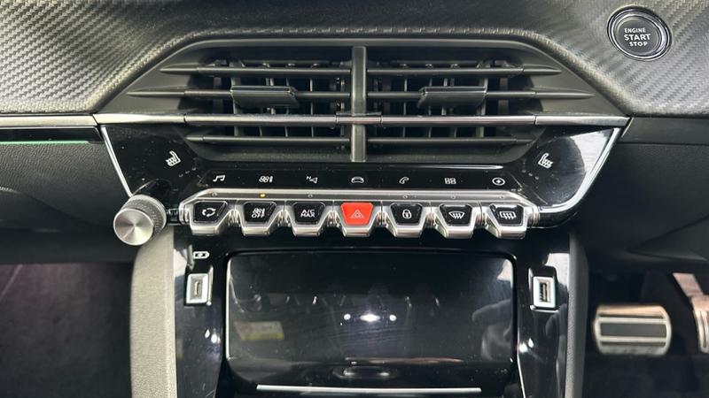 Used Peugeot E-208 2021 for sale - 77647461: Photo 52