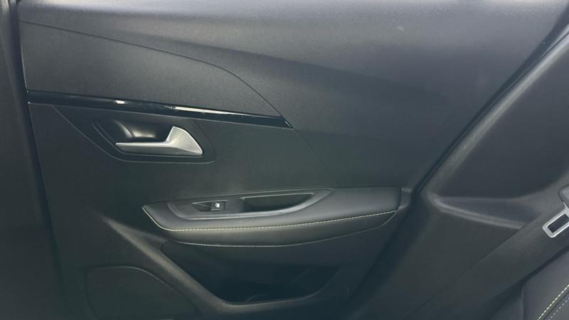 Used Peugeot E-208 2021 for sale - 77647461: Photo 71