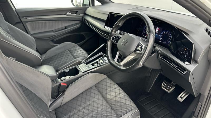 Used Volkswagen Golf 2023 for sale - 76322371: Photo 2