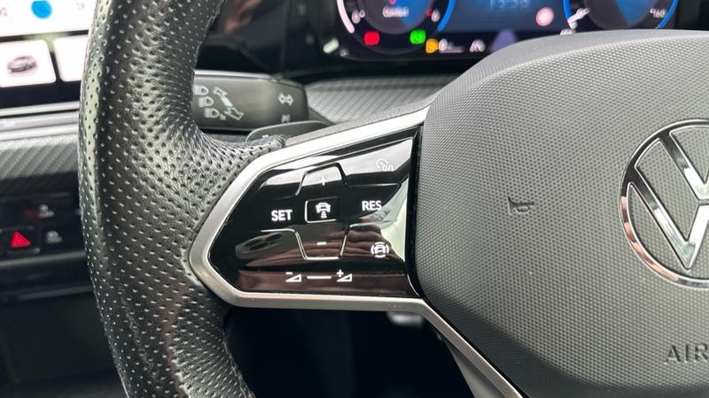 Used Volkswagen Golf 2023 for sale - 76322371: Photo 23