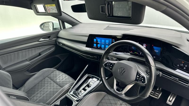 Used Volkswagen Golf 2023 for sale - 76322371: Photo 60