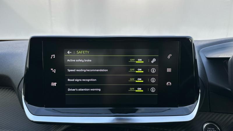 Used Peugeot 2008 2022 for sale - 76557466: Photo 42