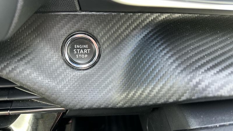 Used Peugeot 2008 2022 for sale - 76557466: Photo 54