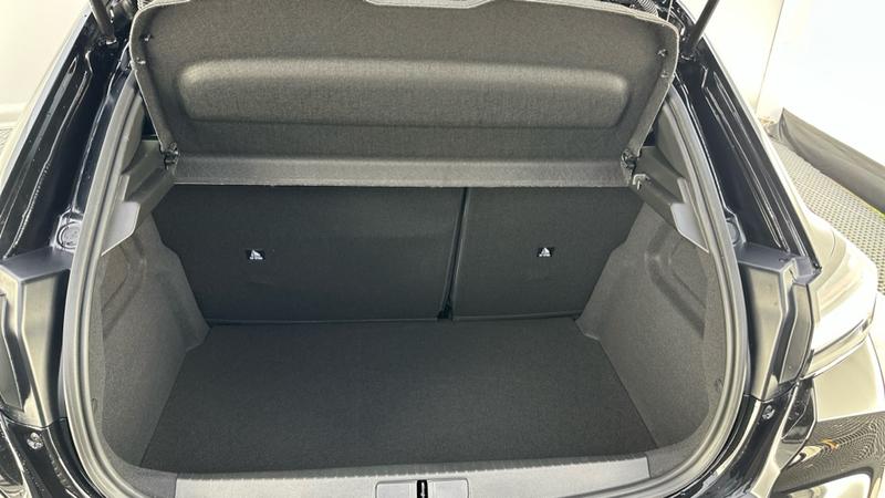 Used Peugeot 208 2025 for sale - 76539459: Photo 15