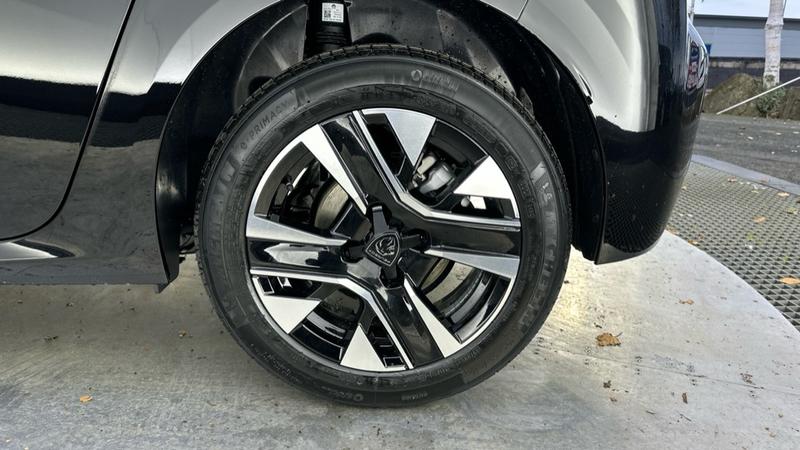 Used Peugeot 208 2025 for sale - 76539459: Photo 18