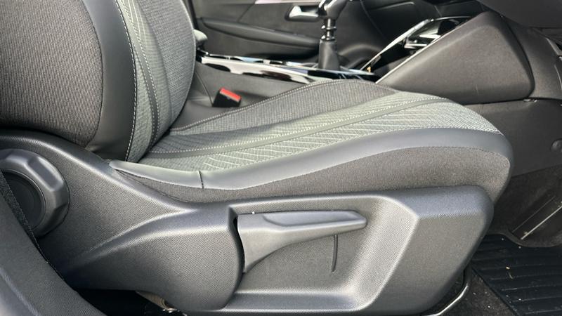 Used Peugeot 208 2025 for sale - 76539459: Photo 60